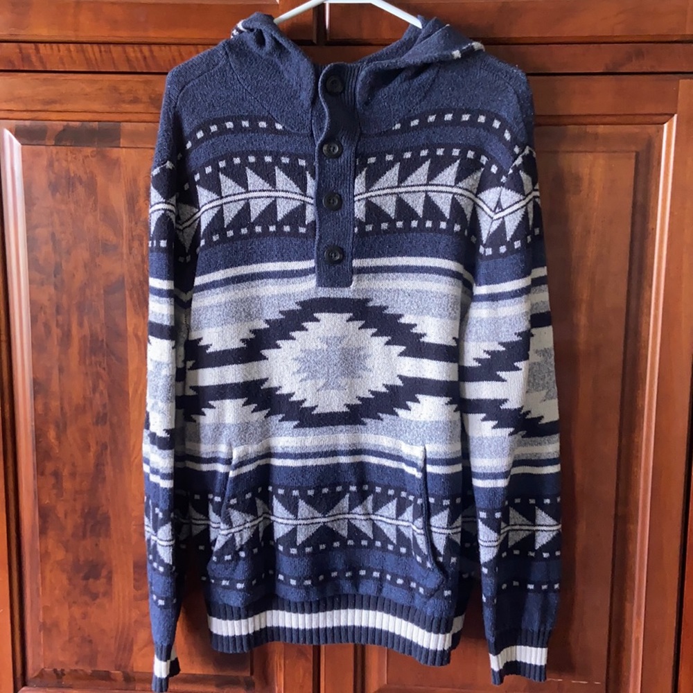Medium American Eagle button up hoodie